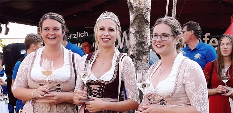 V.l:. Dajana Owczarczak, Lea Kruse, Natalie Jettner.