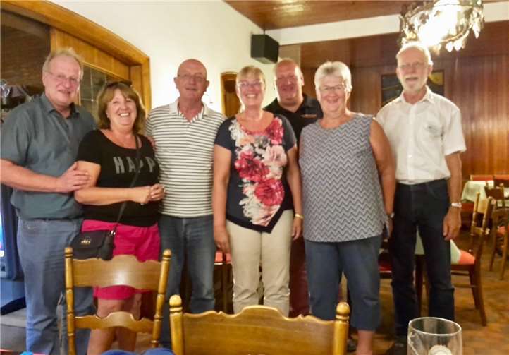 (V.l.): Dirk Janotta, Christa Kreuter, Peter Kreuz, Sigrid Janotta-Fischer, Michael Fischer Doris Walter und Harmen Eckert.Foto: Werner Seith