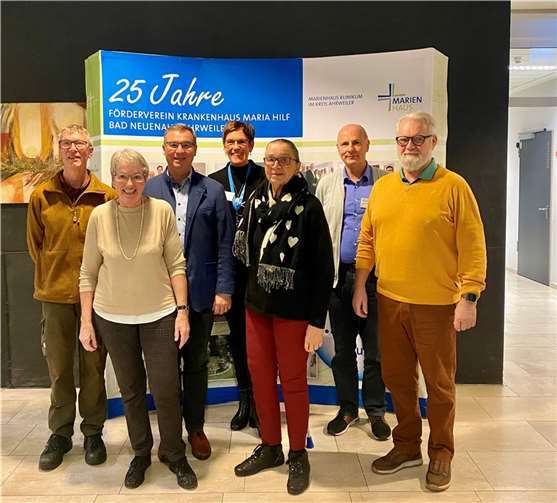 V.l.: Gerd Friedrichs (Beisitzer), Anita Zimmermann (Schriftführerin), Horst Gies MdL (1. Vorsitzender), Marina Katzenberger (Beisitzer), Gisela Müller (Beisitzer), Harald Machill (Schatzmeister), Hermannjosef Berg (Stellv. orsitzender). Foto: Silke Boller