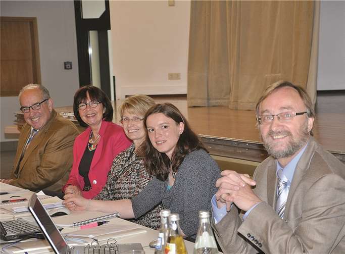 (V.l.) Gregor Weiler (stellv. Kreisvorsitzender), Gisela Stahl (stellv. Kreisvorsitzende), Gudrun Herberg (Leiterin Finanzabteilung VdK-Landesverband Rheinland-Pfalz), Kreisgeschäftsführerin Doreen Borges und Kreisvorsitzender Hans Werner Kaiser.  privat