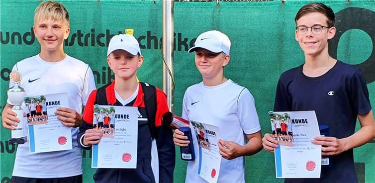 V.l.: Jan Schreiner, Demian Seifert, Daniel Schreiner, Jaroslav Mois.Foto: TC Steimel