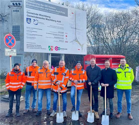 V.l.: Juan Suliman, Lutz Ebert, Reinhold Ebben, Holger Weber, Joshua Dickmeis, Tobias Teichner, Swen Christian, Henry Horn. Foto: Gemeinde Wachtberg