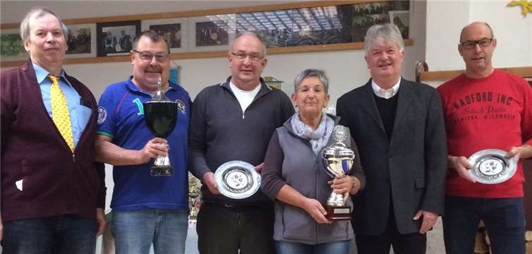 V.l. Landesvorsitzender Jürgen Bartz, Abbi Mintgen, Klaus Schober (Sieger KV Ahr), Antonia Klöckner, Bürgermeister Rolf Schumacher, Hans-Peter Klöckner. Privat
