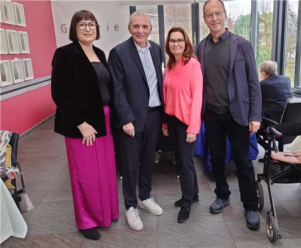 V.l.: Landtagsabgeordnete Anette Moesta, Bürgermeister Claus Peitz, Bundestagsabgeordnete Mechthild Heil, SU-Vorsitzender Richard Welter. Foto: Georg Schuch