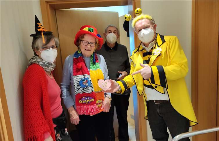 V.l. Michaela Manns, Gerdi Simons, Werner Irmler, Thomas Selbach (Biene Maja). Foto: privat