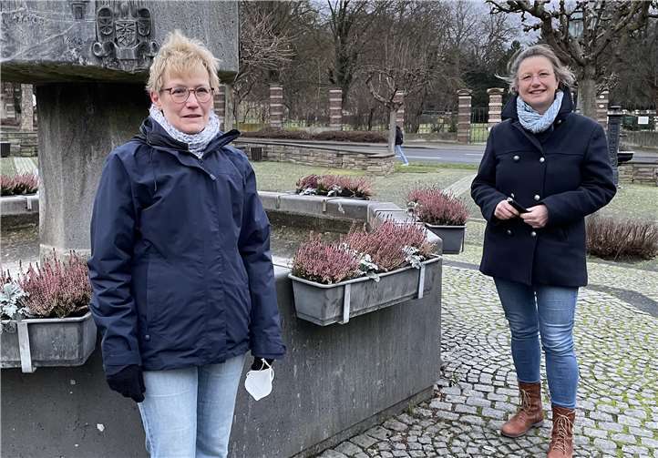 V.l. Monika Hölsgen und Karin Küsel.Quelle: SPD Bassenheim