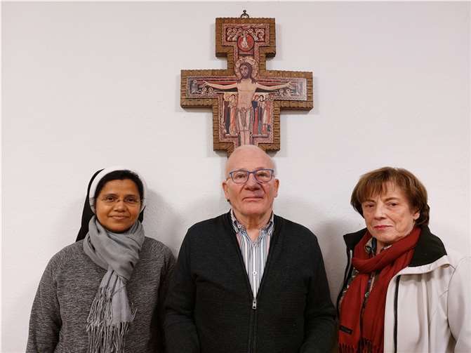 V.l.: Schwester Jyothi, geistliche Leitung; Werner Hammes, Vorsitzender und Christa Bergerhausen, Kassiererin.Foto: privat