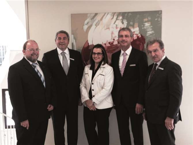 (V.l.) Stefan Linden, Marcus Krampen, Birgit Schuth, Sascha Monschauer und Peter Schäfer.privat