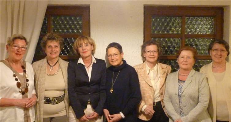 V.l.: Ursula Schwerin, Jutta Adam, Corinna Wehran-Itschert, Nora Salvadori, Jutta Idler, Dr. Christiane Zakrzewski,Christine Lehrer.Privat