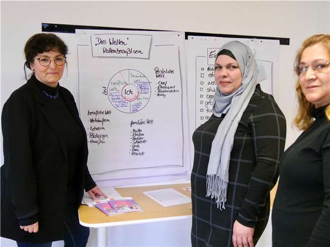 V.l.: Vera Honerbach, Nashmia Alhamoud, Roschin Jouma. Foto: Jobcenter Landkreis Ahrweiler