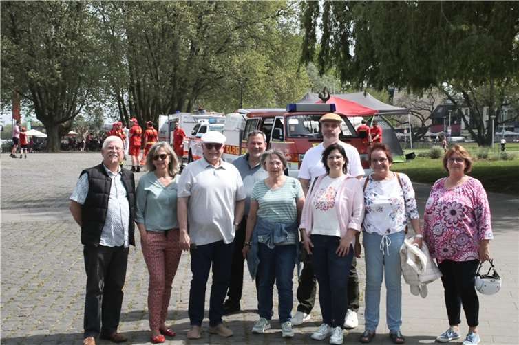 V.l.: Volker Grösgen, Bärbel Schäfgen, Peter J. Schroeder, Hartmut Dressel, Marie-Luise Platten, Sven Kern, Katja Platten, Gaby Grösgen, Martina Bartz. Foto: FWG Andernach