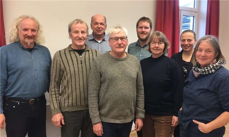 (V.l.:) Wolfgang Schlagwein, Klaus Hahn, Hardy Rehmann, Hennes Fuhrmann, Harm Sönksen, Jutta Dietz, Stefani Jürries und Birgit Stupp. Foto: privat
