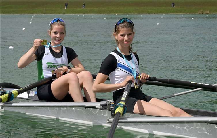 V.li. Antonia Meyer (TVK Essen) und Thea Dimitrova (Koblenzer Ruderclub Rhenania). Quelle: Koblenzer Ruderclub Rhenania