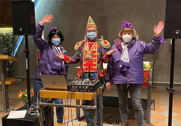 V.li. Britta Schäfer, Torty de Banana und Hilli Kreuser.Foto: privat