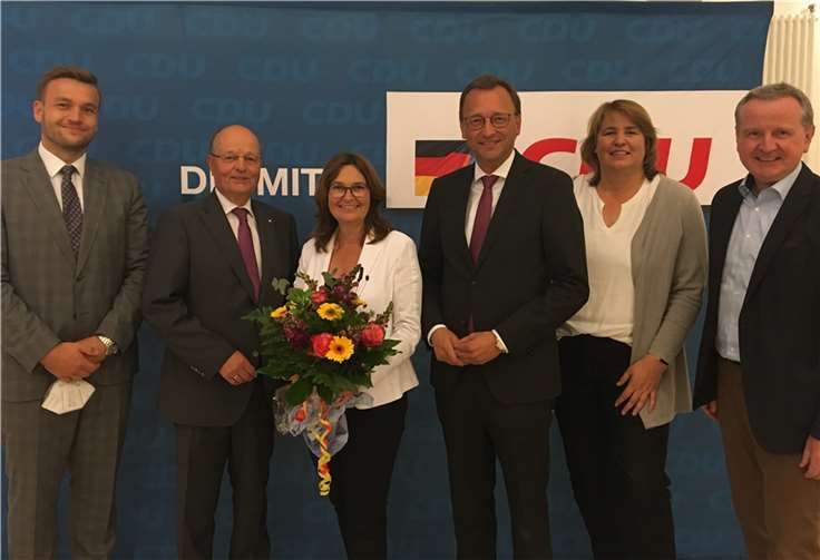 V.li. Christian Schuth, Dr. Adolf Weiland, MdB Mechthild Heil, MdB Josef Oster, Annette Breitkreutz und Jörg Meurer. Foto: CDU MYK