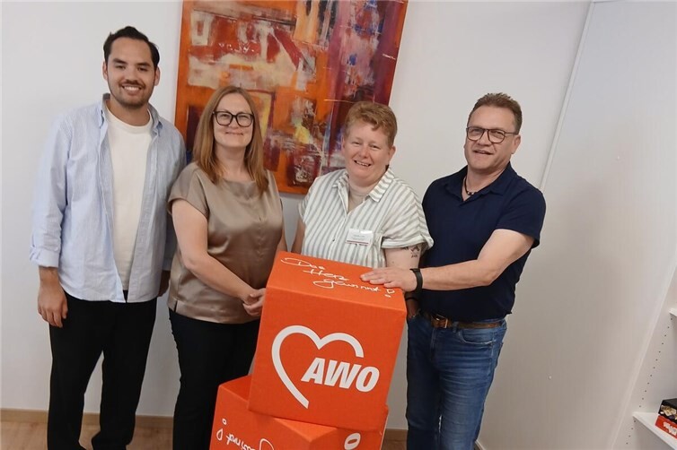 V.li. Daniel von Blohn (ISB), Astrid Lauks (ISB), Jeanette Linden (ISB), Arno Münn (AWO QuartiersTreff).