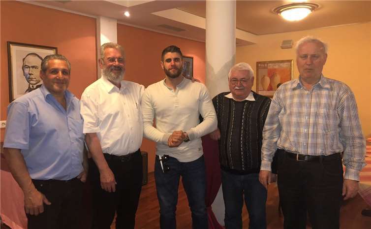 V.li Django Reinhardt, Helmut Gräwen, Marlon Reinhardt, Reinhard Mangelsdorf und Hans Vogt.Foto: privat