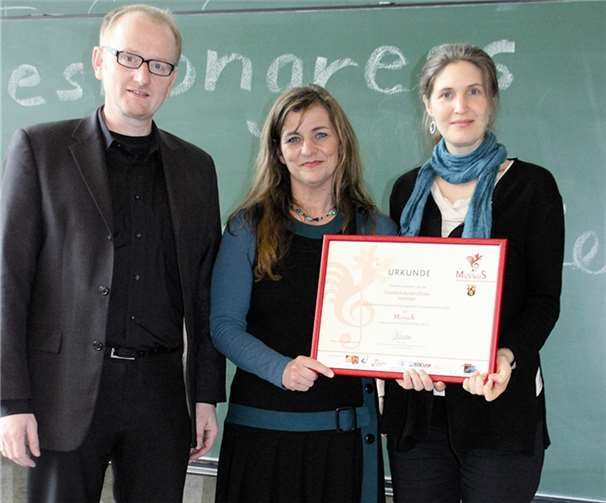 V.li. Frank Lefers (Intendant Staatsorchester Rheinische Philharmonie), Nikola Vater-Uhlich (Lehrerin Grundschule Karl d’Ester), Zoë Schempp (Konzertpädagogin Staatsorchester Rheinische Philharmonie), Heribert Christ
