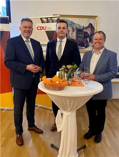 V.li. Gordon Schnieder MdL, Christian Schuth und Jörg Johann. Foto: Annette Breitkreutz
