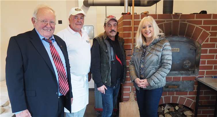 V.li. Hans-Jürgen Hoffmann, Wilfried Hoefer, Hans Hoven und Dr. Margit Theis-Scholz. Foto: HH