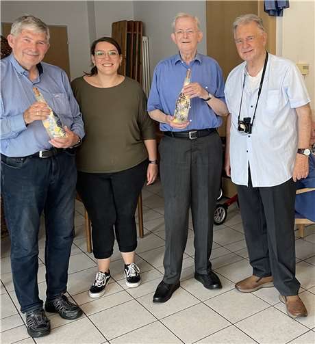 V.li. Hans Wohlgemuth, Anja Gehrig, Hermann Doetsch und Oswald Senner.  Foto: Seniorenzentrum