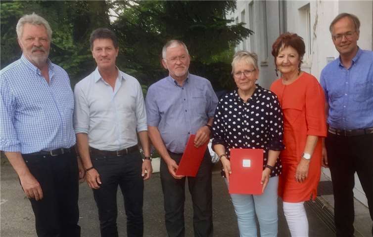 V.li. Heribert Heinrich, Detlev Pilger, Helmut Kohler , Ulla Fachbach und Christa Brett.privat