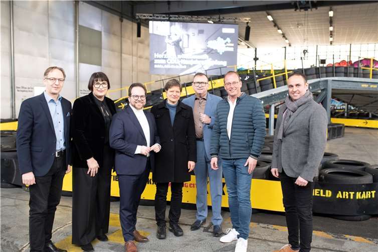 V.li. Horst Hohn, Anette Moesta MdL, Pascal Badziong, Prof. Dr. Silja Graupe, Präsidentin HfGG, Koblenz, Georg Moesta, Jörg Lempertz, Jens Firmenich. Quelle: CDU Mayen-Koblenz