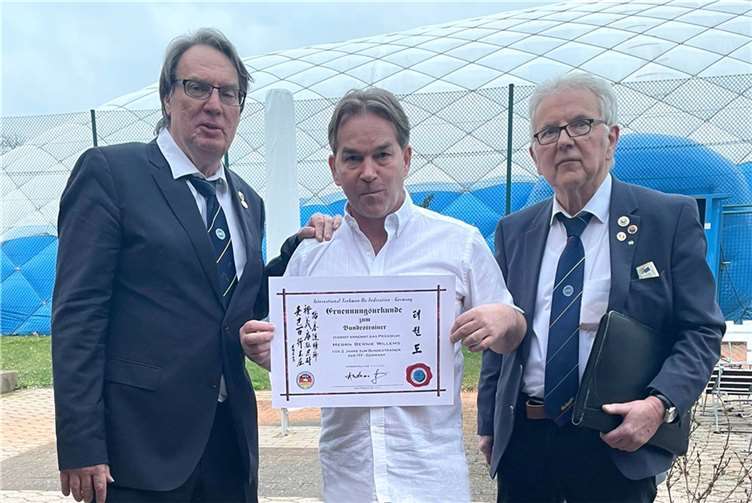 V.li. ITF-Präsident Andreas Granzow, ITF-Bundestrainer Bernie Willems und ITF-Vizepräsident Burkhard Ladewig. Foto: WKA Koblenz