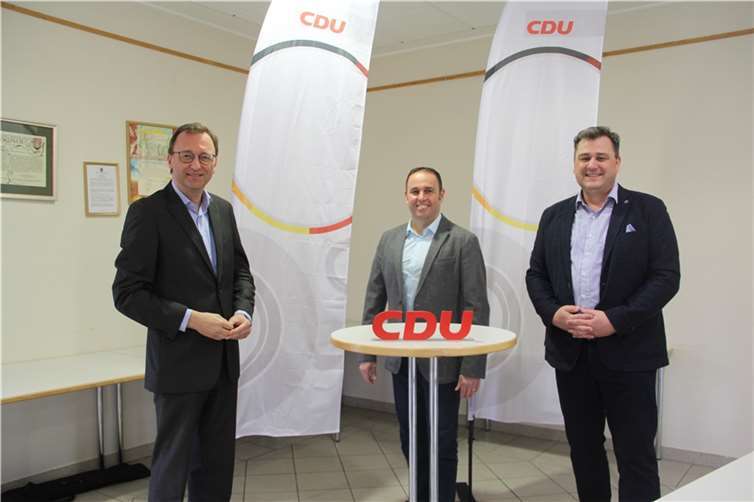 V.li. Josef Oster, Jens Firmenich und Dennis Benkel. Foto: privat