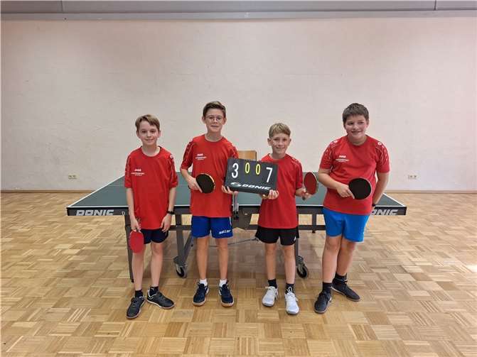 V.li. Julian Henning, Emil Schwarz, Jasper Horn und Matthis Weiden behaupten sich in der U19 Klasse. Foto: SCN