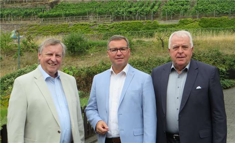 V.li. Karl-Heinz Sundheimer, Horst Gies und Guido Ernst.Quelle: Büro von Horst Gies MdL und Guido Ernst MdL