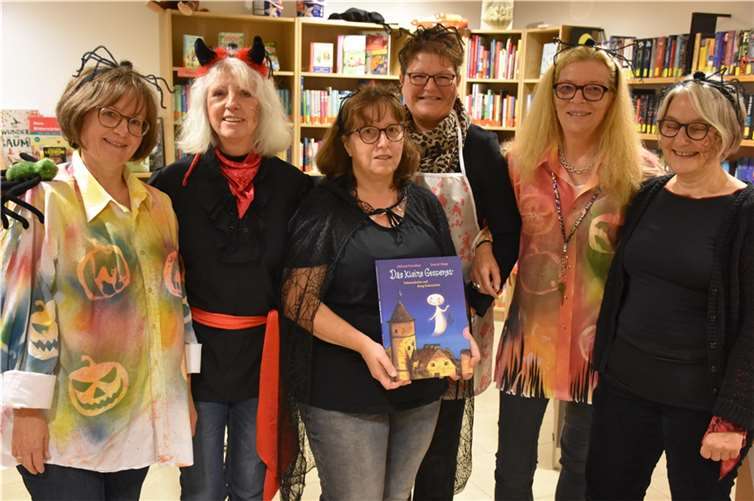 V.li. Katrin Reichert, Elke Proksch, Margit Schwunn, Krimhilde Gries, Petra Steiner und Beate Surrey. Quellen: KÖB St. Lubentius Kobern-Godorf