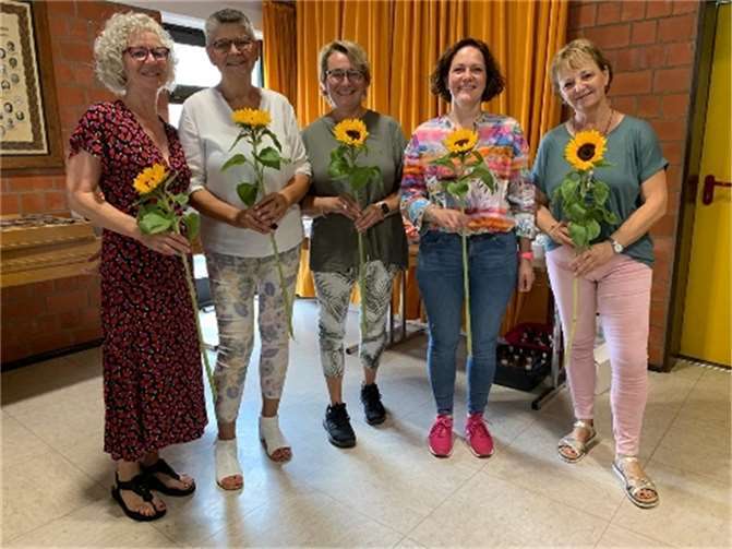 V.li. Klaudia Lenz, Ute Sauren, Martina Sühl, Petra Schmitz und Petra Stetten. Foto: privat