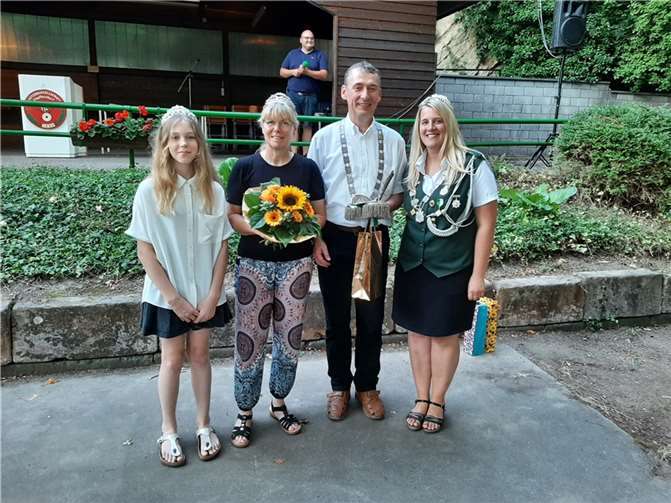 V.li. Lina Schwarzkopf,Sabine Hohenstein,Axel Hohenstein und Jessica Burger. Foto: privat