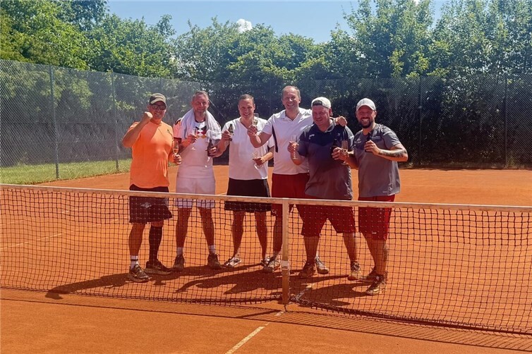 V.li. M. Meyer, S. Adams, F. Mentenich, C. Braun, A. Lenzenhuber, M. Gilles.