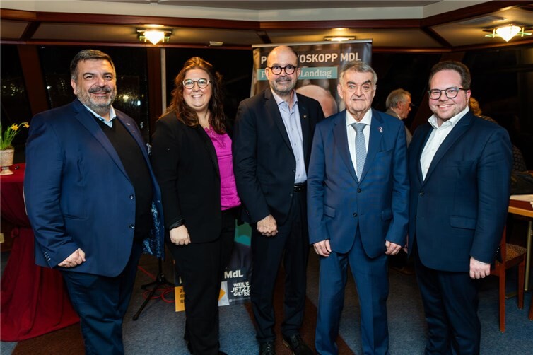 V.li. Marco Pusceddu (stellv. Vorsitzender CDU Gemeindeverband Vallendar), Alexandra Menge (B-Kandidatin WK 10), Peter Moskopp MdL (Landtagskandidat), Herbert Reul (Minister des Innern NRW) und Pascal Badziong (Vorsitzender CDU Gemeindeverband Vallendar).