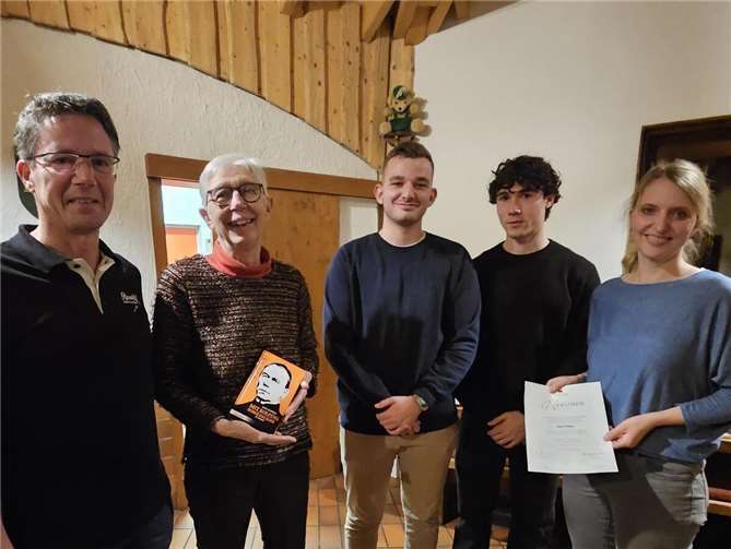 V.li. Martin Müller, Barbara Fischer, Julius Knieps, David Müller und Anna Steins. Quelle: Kolpingsfamilie Altenahr