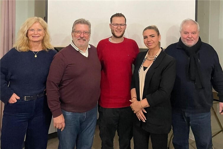 V.li. Martina Luig, Christoph Bretz, Dennis Tritsky, Alina Vomberg und Peter Staudt. Foto: Serkan Genc
