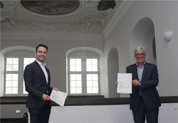 V.li. Oberbürgermeister David Langner und Innenminister Roger Lewentz.Foto: privat