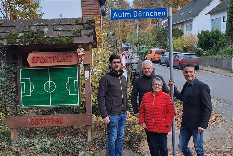 V.li. Ortsbeiratsmitglieder, Marcel Müller, Thomas Schneider, Maria Weber und Ortsvorsteher Tim Josef Michels. Foto: Ortsvorsteherbüro Koblenz-Arenberg/Immendorf