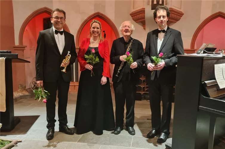 V.li. Richard Feyrer, Daniela Dott, Klaus Büschler, Thomas Schwarz. Foto: Dott