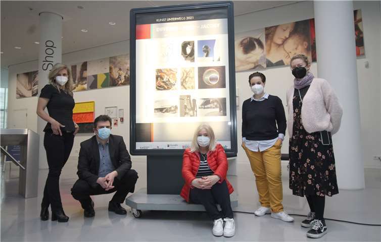 V.li. Stefanie Erlingshagen, Dr. Matthias von der Bank, Dr. Margit Theis-Scholz, Antje Kraus und Isabella Fettich.Foto: privat