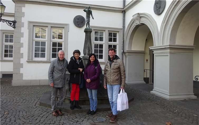 V.li. Thomas Schilling - 1. Vorsitzender BUGA-Freunde Koblenz, Anna Maria Schuster - Geschäftsführerin BUGA-Freunde Koblenz - Nicole Schuh, Geschäftsführerin BUGA-Freunde 2029 und Ivo Reßler, 1. Vorsitzender BUGA-Freunde 2029. Foto: BUGA-Freunde Koblenz