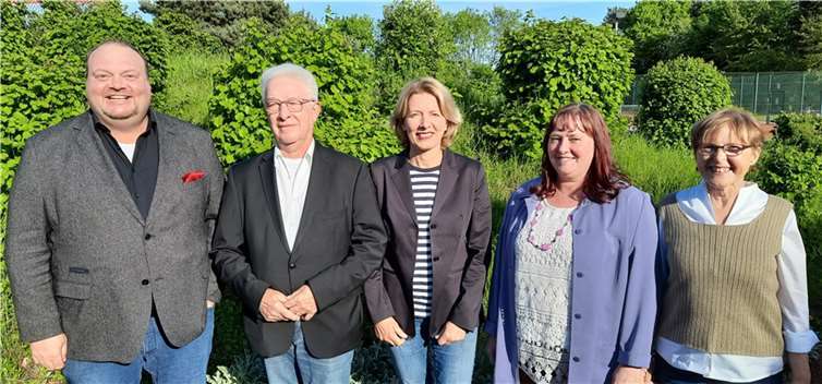 V.li. Thorsten Schneider, Manfred Bastian, Pia Gans, Beata Zwirowicz und Ulrike Becker. Quelle: Karthäuser SPD