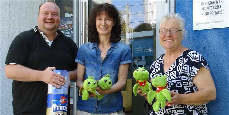 V.li. Thorsten Schneider (SPD), Martina Nickenig und Roswitha Jung (AWO).privat