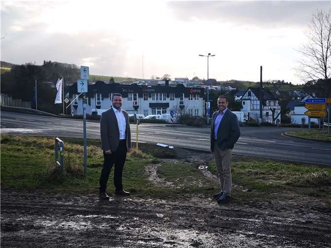 V.li. Torsten Welling und Jens Firmenich vor Ort. Foto: privat