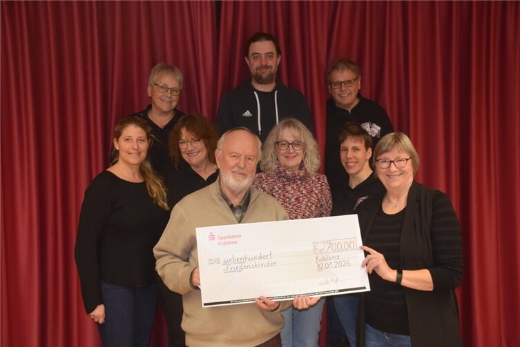 V.li. Ursula Kratz, Stefan Rohleder, Gerd Meyer, Vorne: Andrea Beisel, Sandra Schreiber, Bernd Wangelin, Dagmar Dusendann, Sonja Kratz, Beate Vogt.