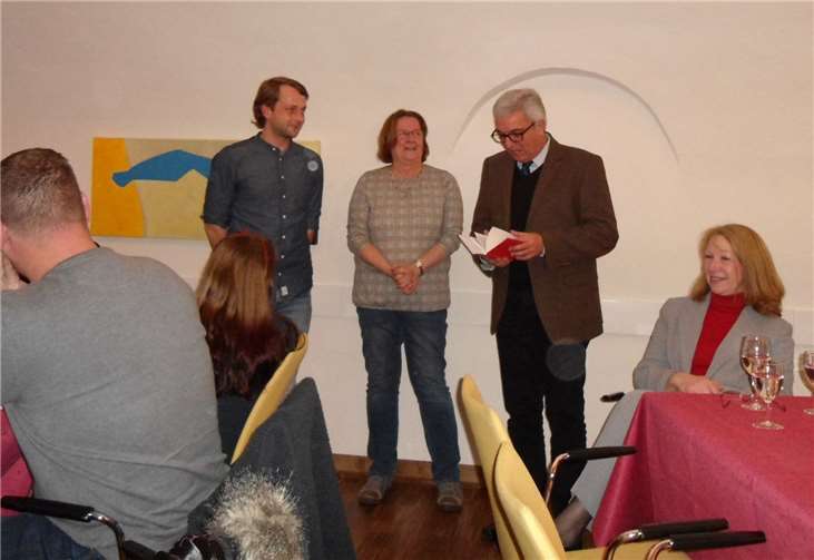 V.li. Willi Wall, Marion Mühlbauer und Roger Lewentz.