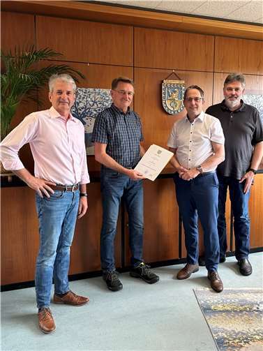 V.li. Wolfgang Klaus (Büroleiter), Joachim Kuchinke (Umweltbeauftragter VG Selters), Oliver Götsch (Bürgermeister), Michael Müller (Fachbereichsleiter VG Selters). Quelle: VG Selters