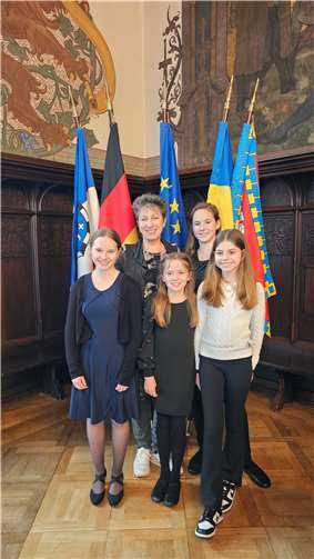 V.li. oben: Liudmila Karmanova und Aliena Emmi Kurtenacker; unten: Mira Schwabe, Amy Schäfer und Melissa Bischoff.  Foto: Manuela Kurtenacker